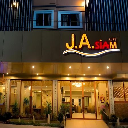 Collection O Ja Siam City Паттайя Экстерьер фото